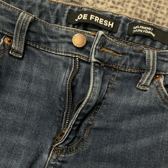 Joe Fresh Girlfriend Jeans - Picture 4 of 5